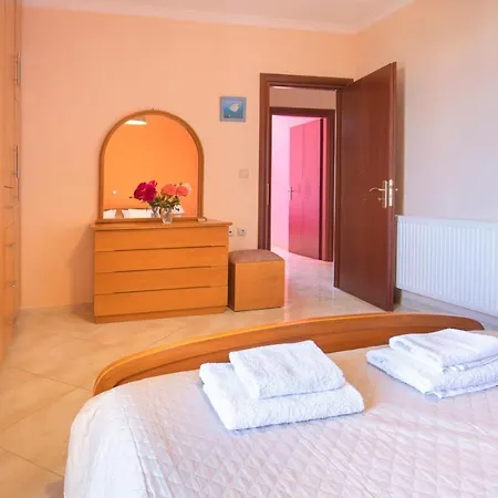 βιλα εμμανουελα * Сами